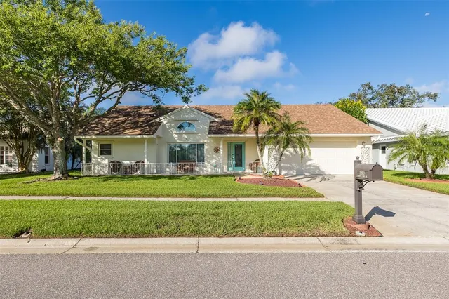 Popular COUNTRYWAY PRCL B TR 5 Real Estate