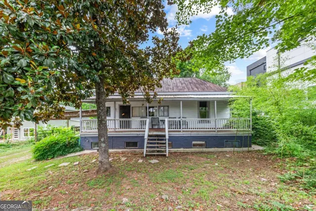Popular East Athens Real Estate