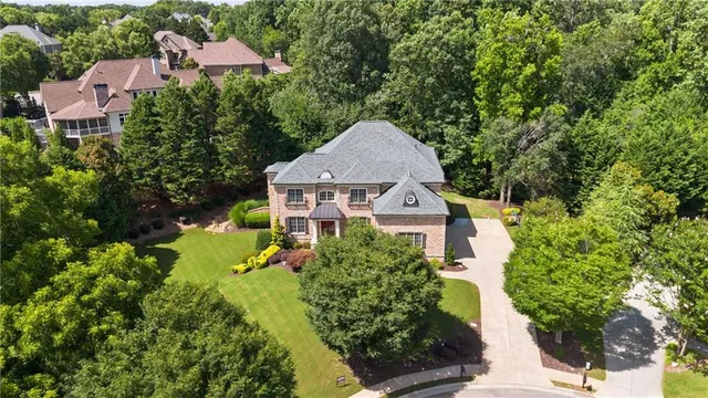 Popular Fieldstone Preserve Real Estate