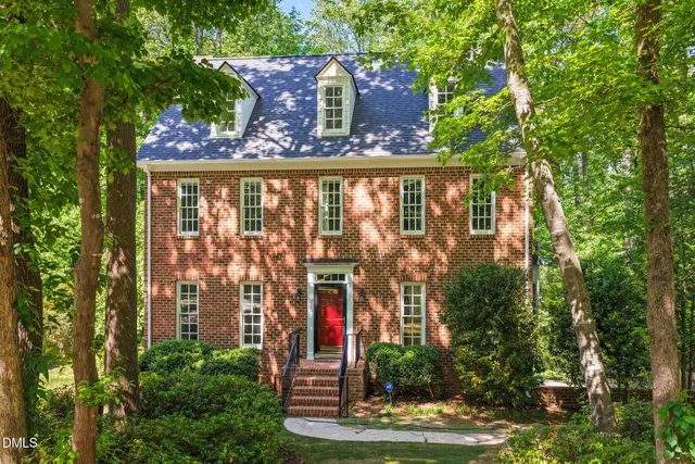 Popular Thornewood Real Estate