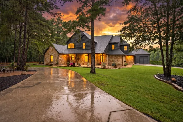 Popular Hunter Creek Estates Real Estate