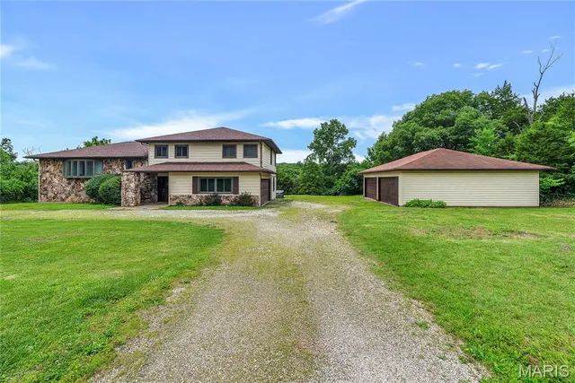 Popular La Bon Country Estates 02 Real Estate