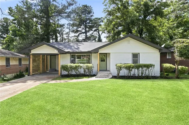 Popular Columbia Manor Real Estate