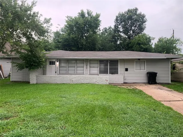Cheap Edgewood Sec 02 Real Estate