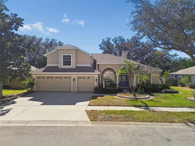 Popular WHITCOMB PLACE Real Estate