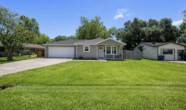 Popular Meador 2 Sweeny Tr 55-56 Real Estate