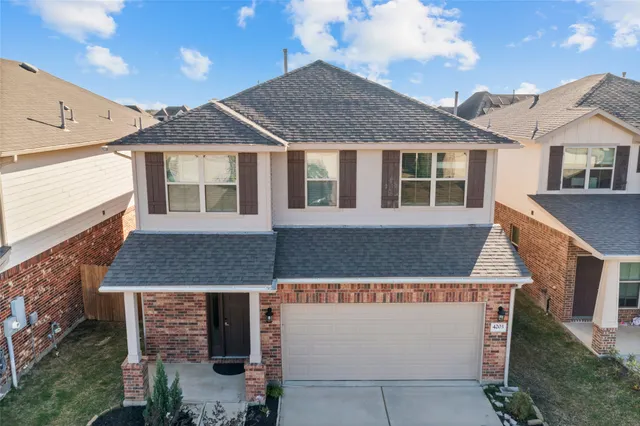 Popular Bayou Maison-Sec 2 Real Estate