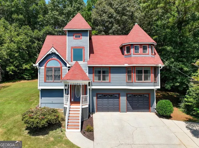 Popular SAVANNAHS LACE Real Estate
