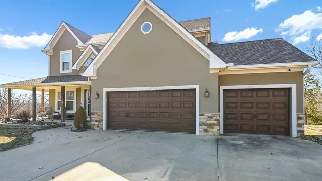 Popular Medford Farms Real Estate