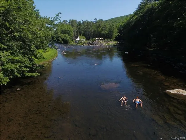 Popular Cuddebackville Real Estate