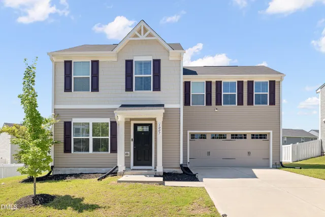 Popular Magnolia Creek Real Estate