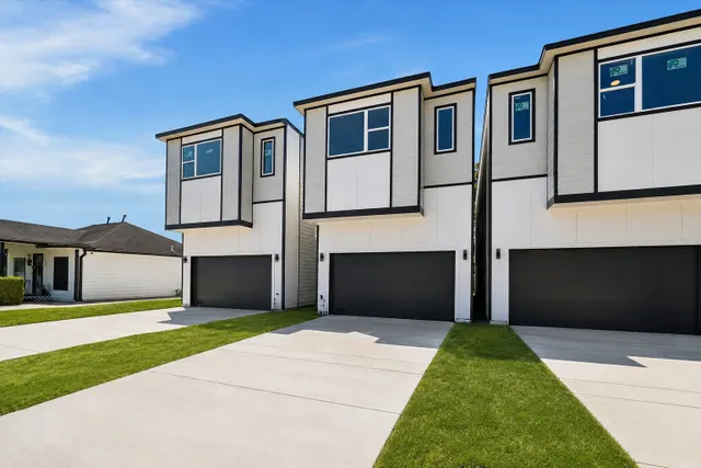 Expensive Benny Brown Anx Real Estate