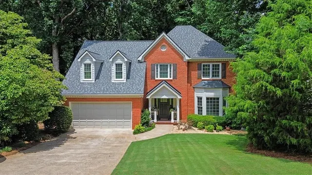 Popular ARBORS Real Estate