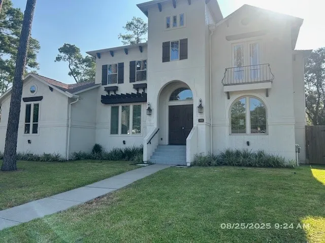 Popular Memorial Valley Real Estate