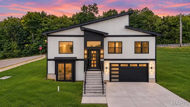 Popular Fox Creek Add Real Estate
