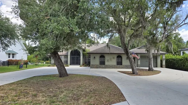 Expensive DAUGHTREYS CREEK Real Estate