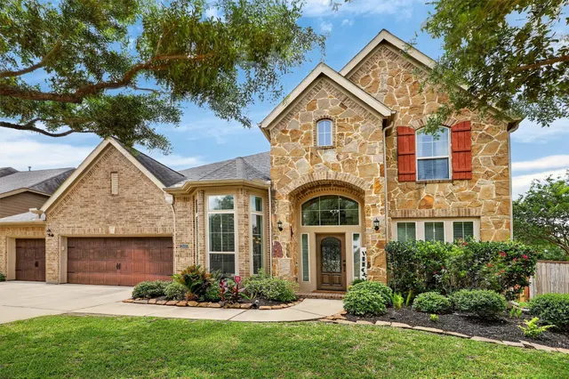 Popular Firethorne West Sec 5 Real Estate
