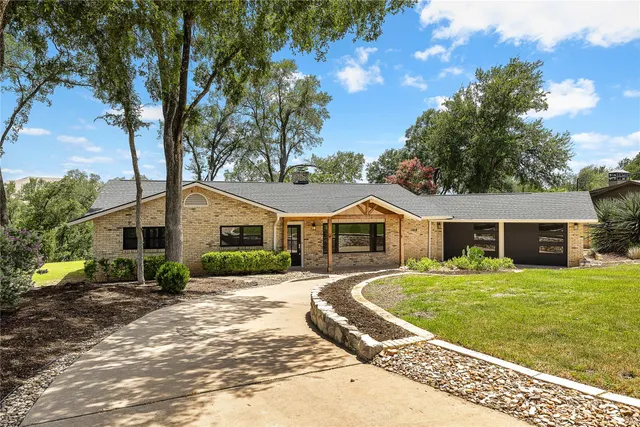 Expensive Country Club Real Estate