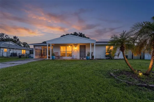 Cheap PORT CHARLOTT SEC 34 Real Estate