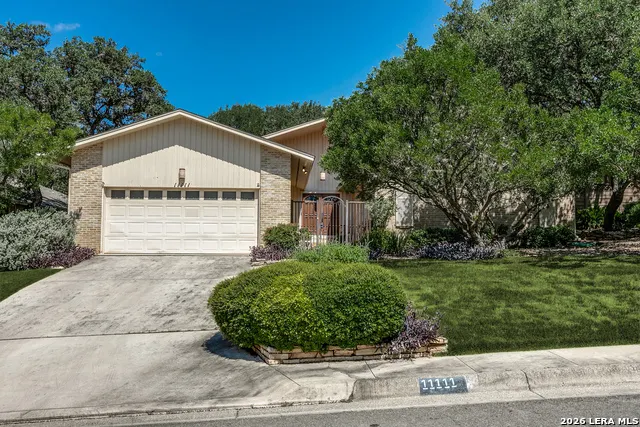 Popular Whispering Oaks Real Estate