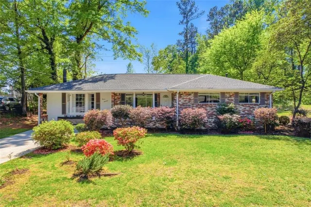 Popular HALLWOOD Real Estate