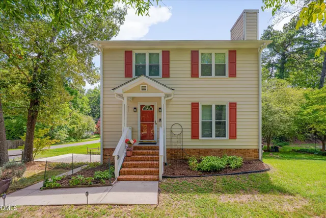 Popular Rosewood Real Estate