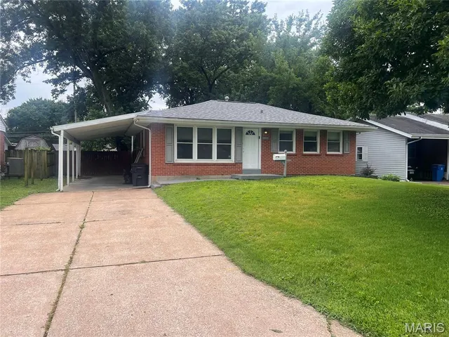 Popular Florissant Park 2 Real Estate