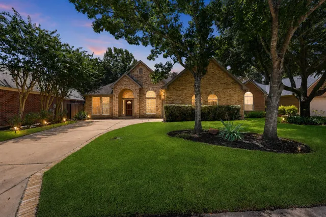 Cheap Kelliwood Real Estate