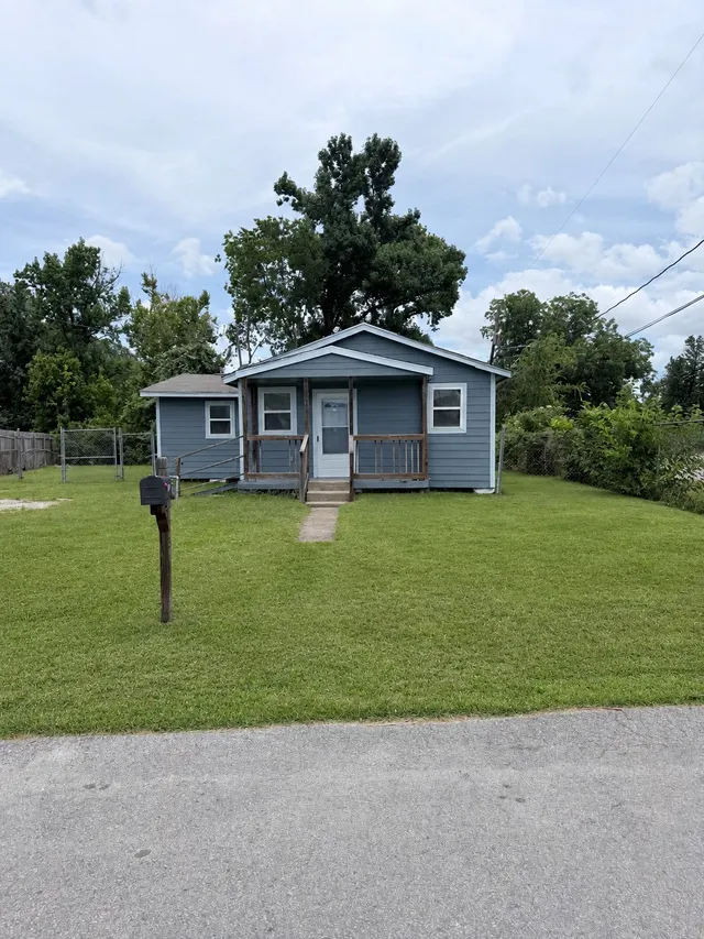 Popular Lincoln City Sec 05 Real Estate