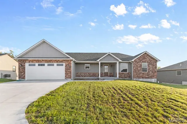 Popular Martin Creek Real Estate