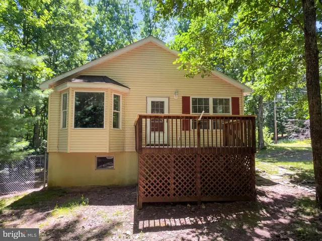 Popular Hickory Hills Real Estate