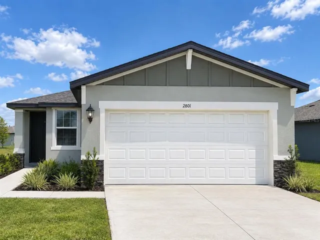 Cheap THE GROVE AT STUART CROSSING Real Estate