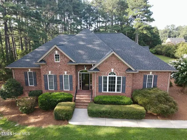 Popular West Riverbend Estates Real Estate
