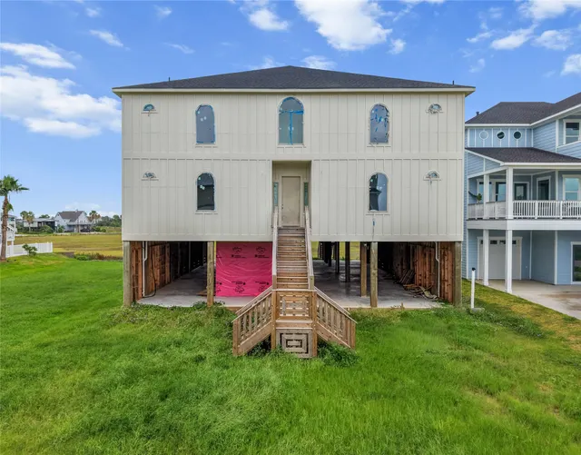 Popular Ponticello Rep 2008 Real Estate