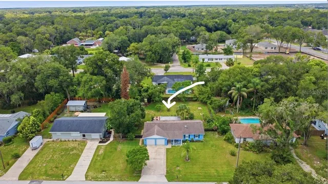 Popular LIVE OAK PARK Real Estate