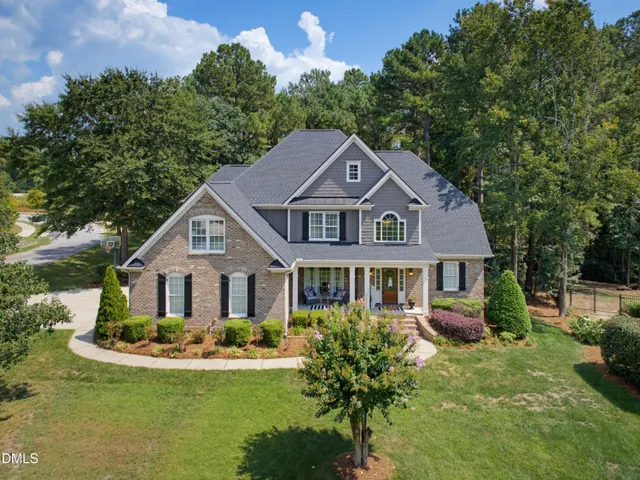 Expensive Westbury Manor Real Estate