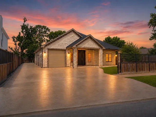 Expensive Rosewood Estates Real Estate