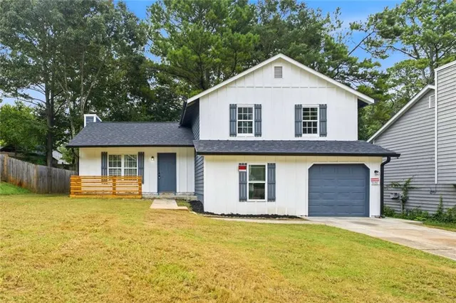 Popular Mainstreet subdivision. Real Estate