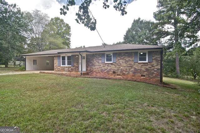 Cheap Reynolds Estates Real Estate
