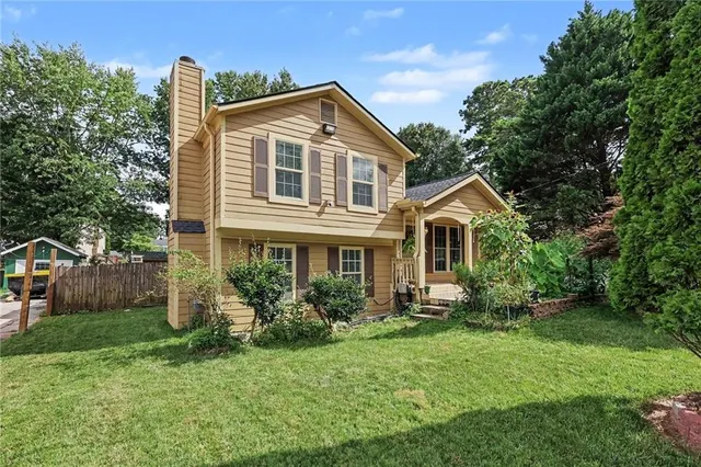 Popular Hickory Plantation Real Estate