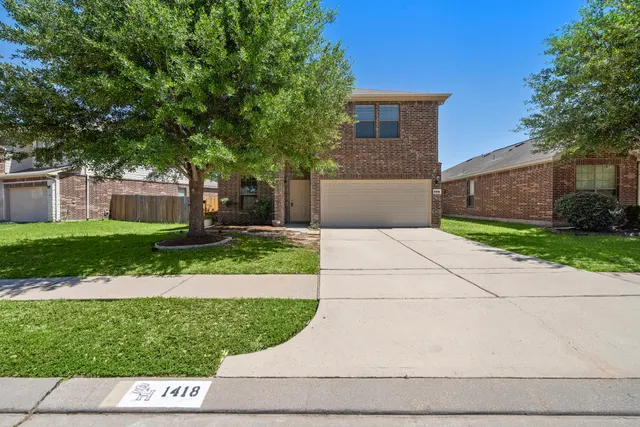Popular Stone Crest Sec 04 Real Estate