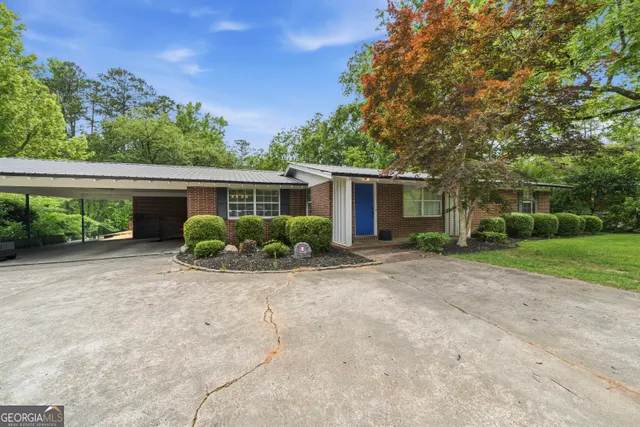 Popular Kinney Real Estate