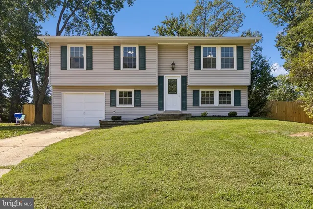 Cheap Strawberry Hill Est Sub Real Estate