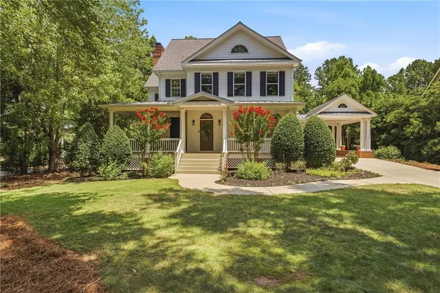 Popular Cuscowilla Real Estate