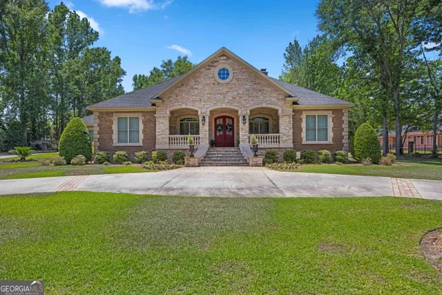 Popular Kinderlou Forest Real Estate