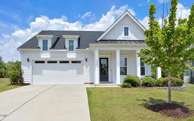 Popular Adalyn Place Real Estate