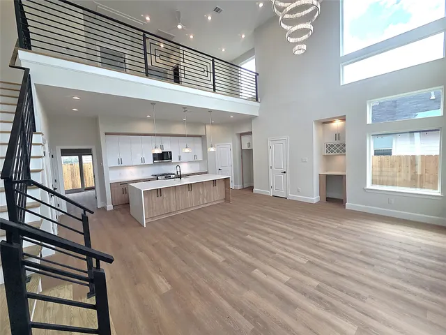 Expensive Eastlawn Real Estate