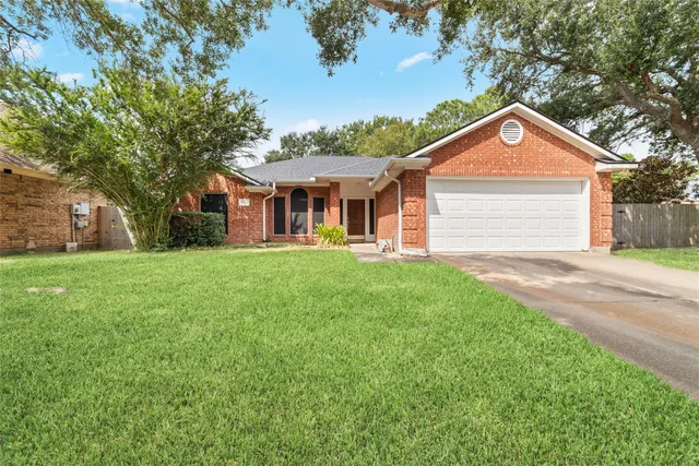 Popular Heritage Meadows Real Estate