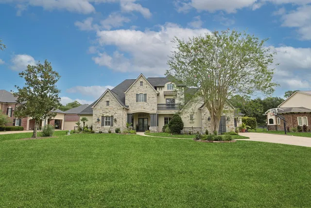 Expensive Great Oaks Estates Real Estate
