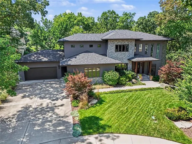 Popular Briarcliff West Real Estate